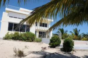 Oceanfront Luxury Villa for Sale - Cerros Sands, Belize qrp