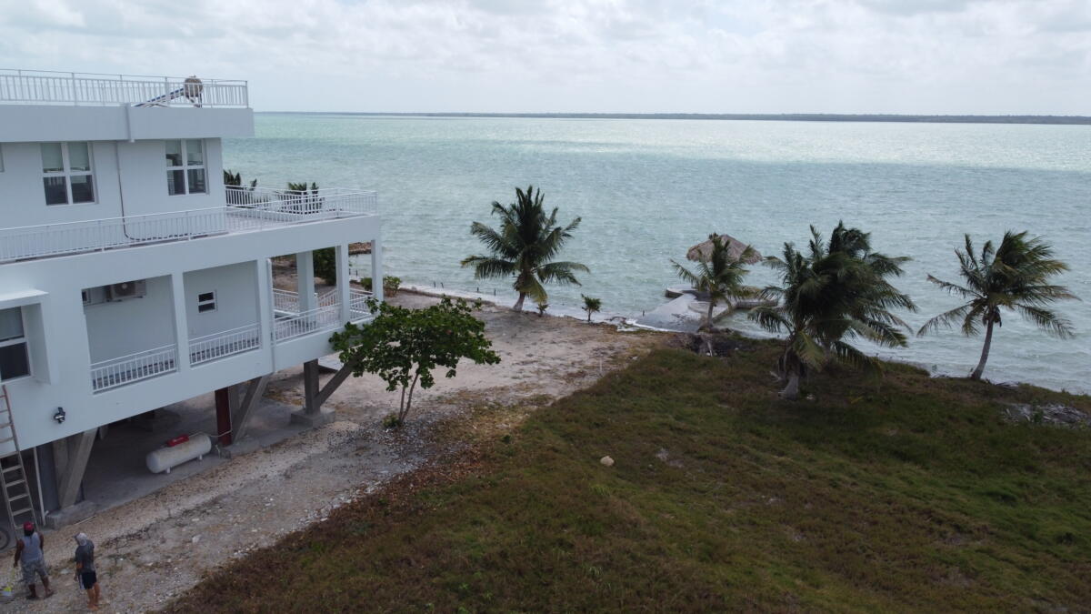 Awesome Sunny Caribbean Sea Front Villa for Sale, Belize